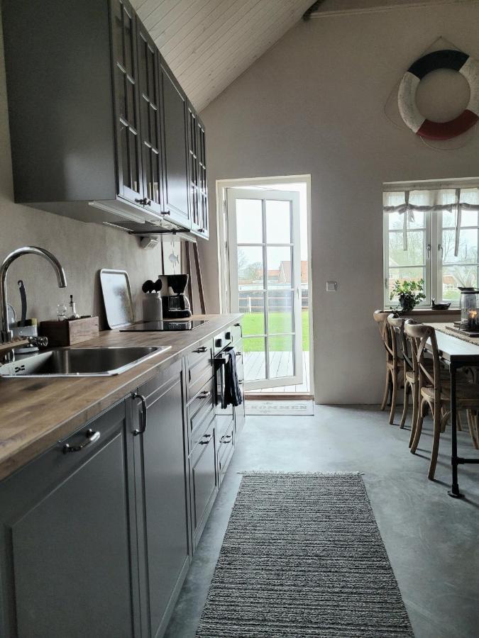 Litet Hus I Mysig By Naera Havet Villa Ystad Ngoại thất bức ảnh
