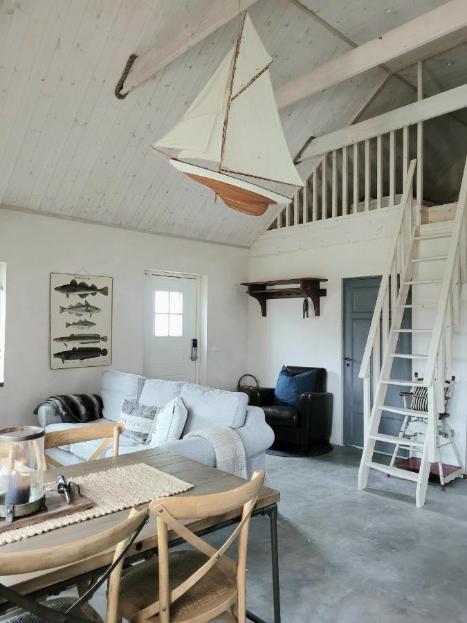 Litet Hus I Mysig By Naera Havet Villa Ystad Ngoại thất bức ảnh